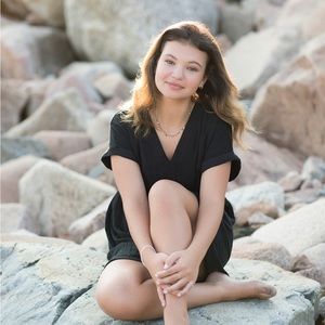 Meet your Posher, Caitie